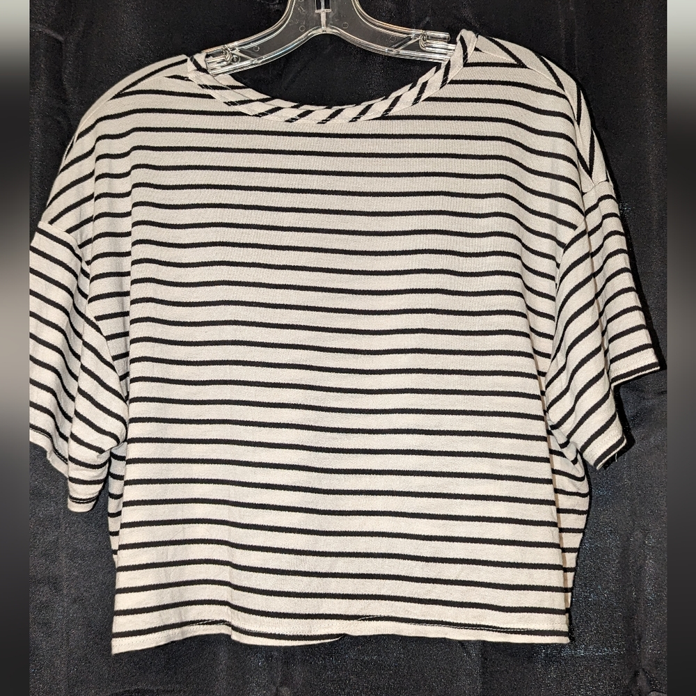 Cropped Striped Tee